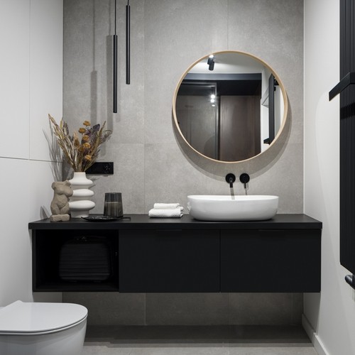 Can a small bathroom embrace a minimalist design